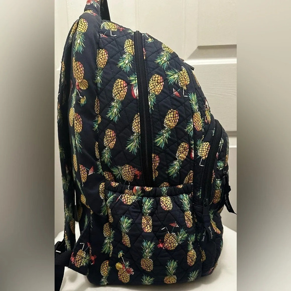 Vera Bradley Toucan Party Pineapple Quilted Large Essential Backpack Laptop - Picture 5 of 6